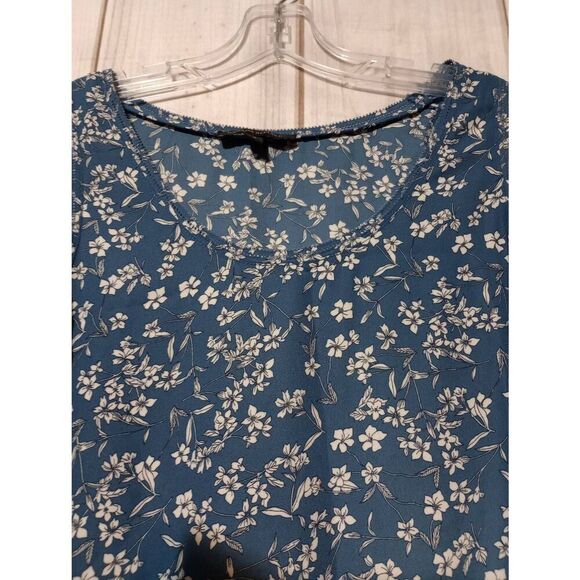 Banana‎ Republic Shirt Ladies Small Blue White Floral Sleeveless - Picture 3 of 7
